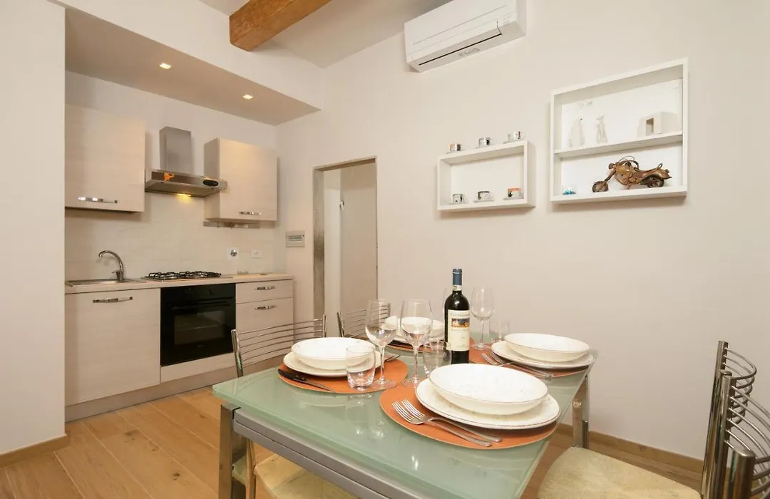 Il Giaggiolo Apartment-1
